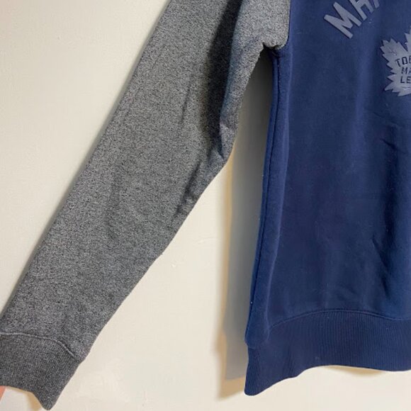 NHL Toronto Maple Leafs Youth Crewneck Sweatshirt Size XL (18/20) - Picture 6 of 7